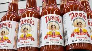 tapatio hot sauce bottle